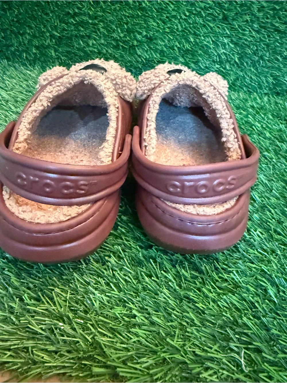 Crocs youth boys I Am Bear Brown Clog Shoes size 2Y